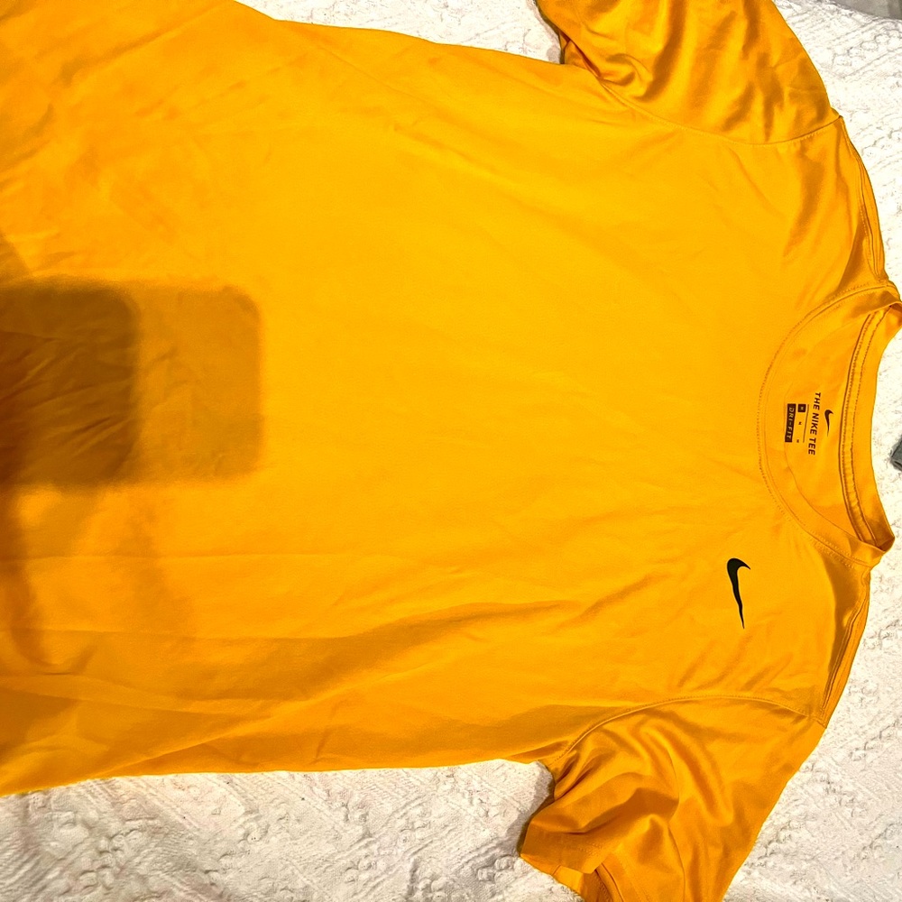 plain Nike dry-fit men's yellow gold shirt